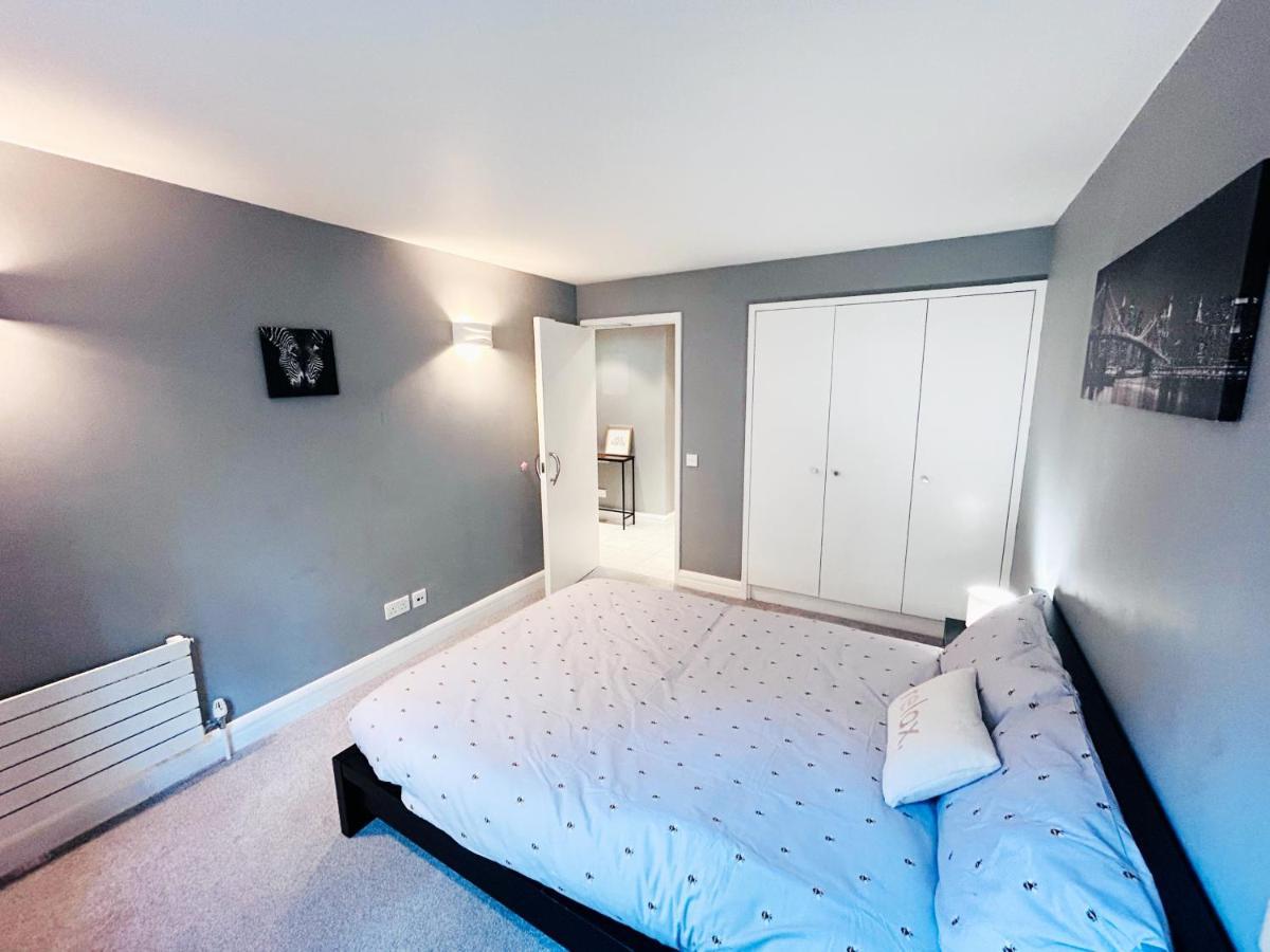 Amazing Flat Near South Kensington - 2 To 3 Bedrooms London Bagian luar foto