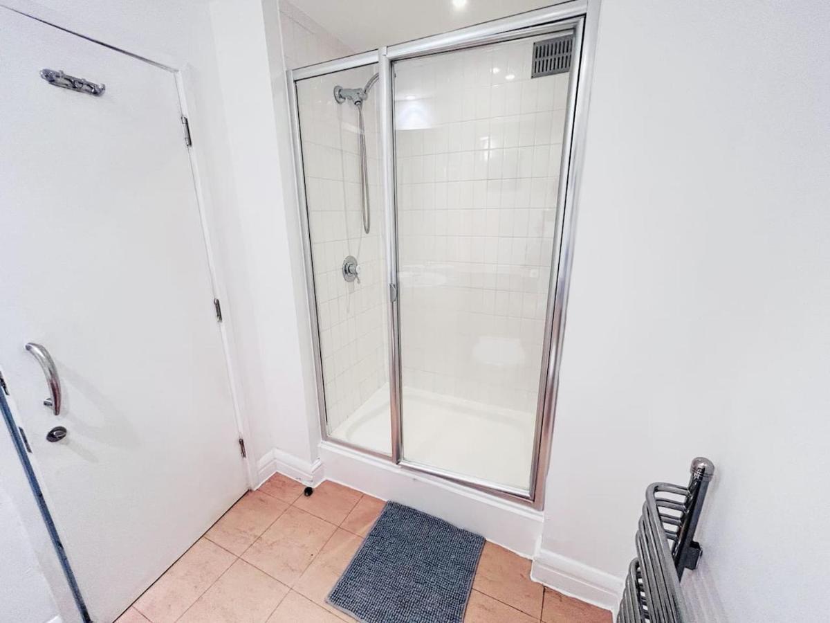 Amazing Flat Near South Kensington - 2 To 3 Bedrooms London Bagian luar foto
