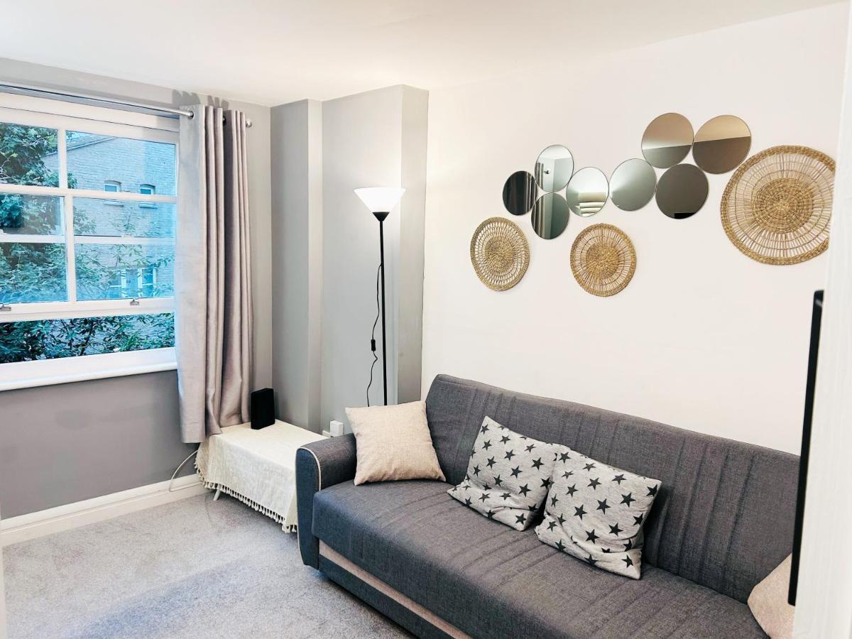 Amazing Flat Near South Kensington - 2 To 3 Bedrooms London Bagian luar foto